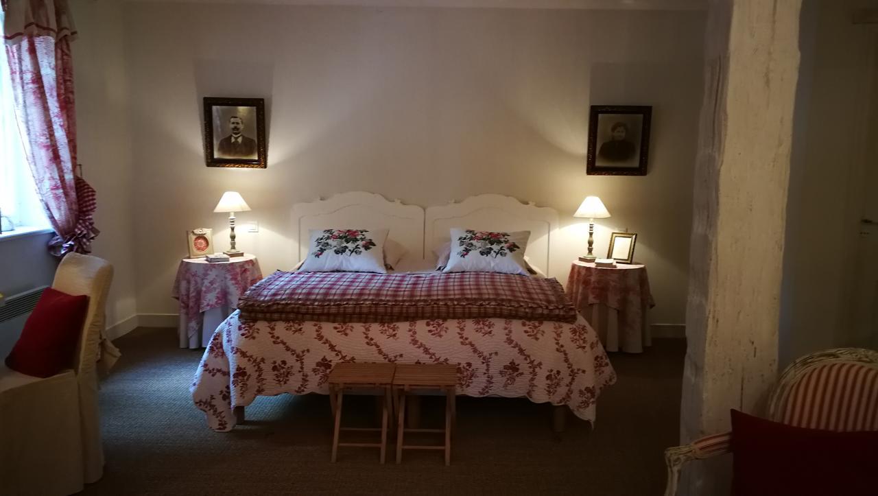 Bed and Breakfast Domaine De La Creuse Moussey  Экстерьер фото